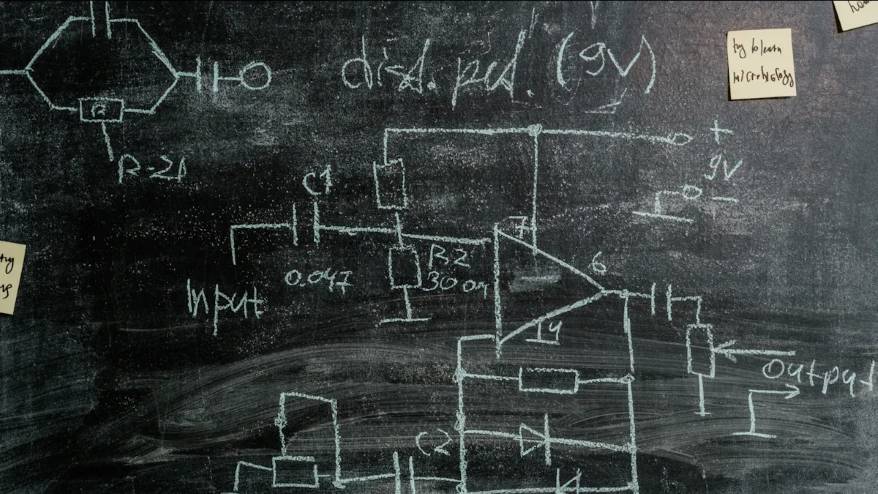 first quantum computing program