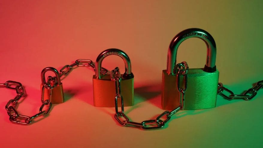 end-to-end encryption